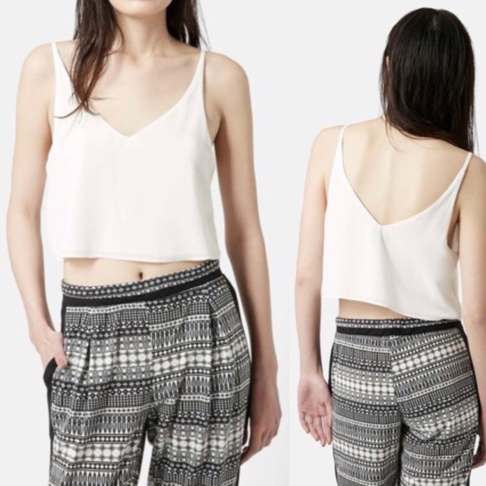 NWOT Topshop V-Neck Plunge Cropped Cami in White